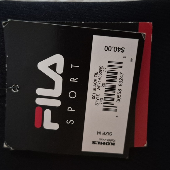 2 Fila,1 Calvin Klein, 1 Ideology, Workout Capris Bundle, Women Size Medium. - Picture 3 of 11